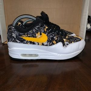 Nike Air max 1 Tropical floral size 9.5WMNS